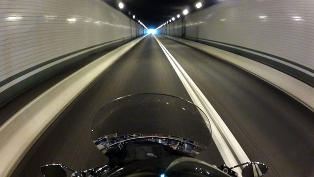 TunnelStill7